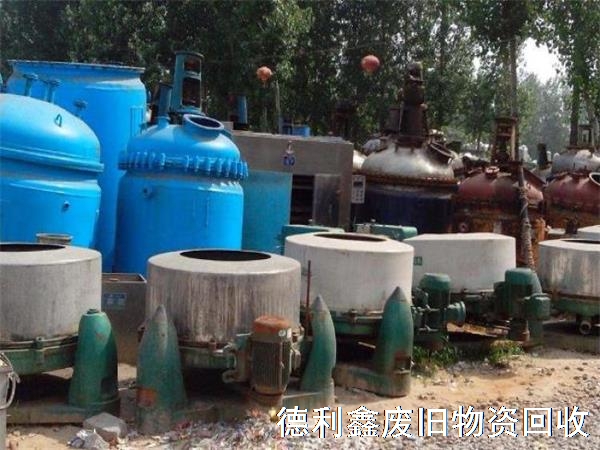 化工廠設(shè)備整體回收，專業(yè)拆除回收公司
